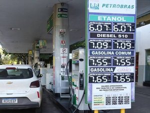 Após demissão na Petrobras, preço do diesel e da gasolina cai nos postos