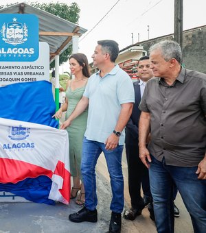 Joaquim Gomes: em evento de emancipação política, governador entrega ambulância, pavimentação e anuncia eixo viário