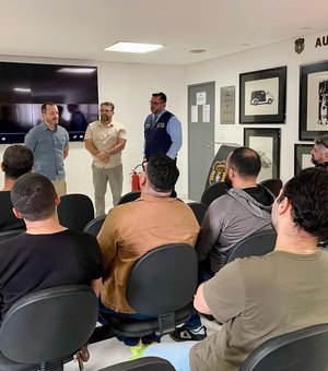 Leonardo Dias intermedeia diálogo entre motoristas de app e DMTT sobre faixa azul e vagas exclusivas