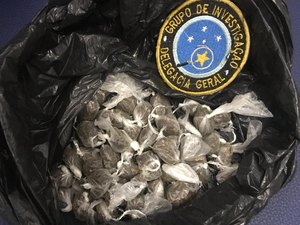 Polícia Civil prende suspeito de tráfico de drogas na Grota do Rafael