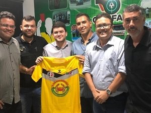 Uruguaio Marcos Cartagena é apresentado para arbitragem alagoana em 2019