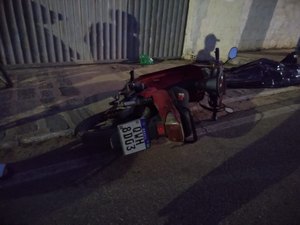 Motoqueiro morre ao colidir em muro na Barra de Santo Antônio