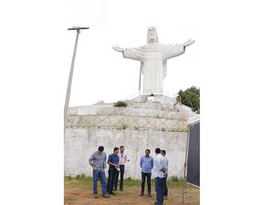Prefeito autoriza revitalização do Cristo do Goiti e pavimentação do Caldeirão de Cima