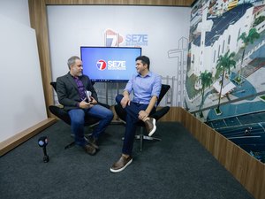 [Vídeo] Rui reafirma candidatura e apoio do PSD, e critica bate-boca entre Arthur e Renan; “são siameses”