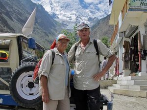 Casal conheceu 194 países após viajar o mundo por 63 anos