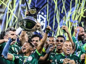 Palmeiras entra em 2024 tentando manter escrita de ser campeão em ano par