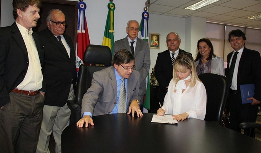 TJ designa juíza &#65279;Lorena Carla Sotto-Mayor para a 7ª Vara Criminal de Maceió