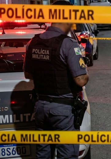 Homem é morto com tiros na cabeça e no tórax no bairro Benedito Bentes