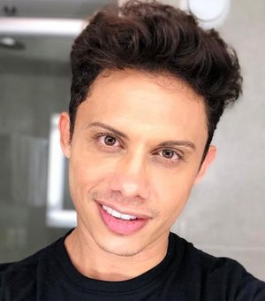 Silvério Pereira admite entrar em app de pegação: 'não acreditam que sou eu'