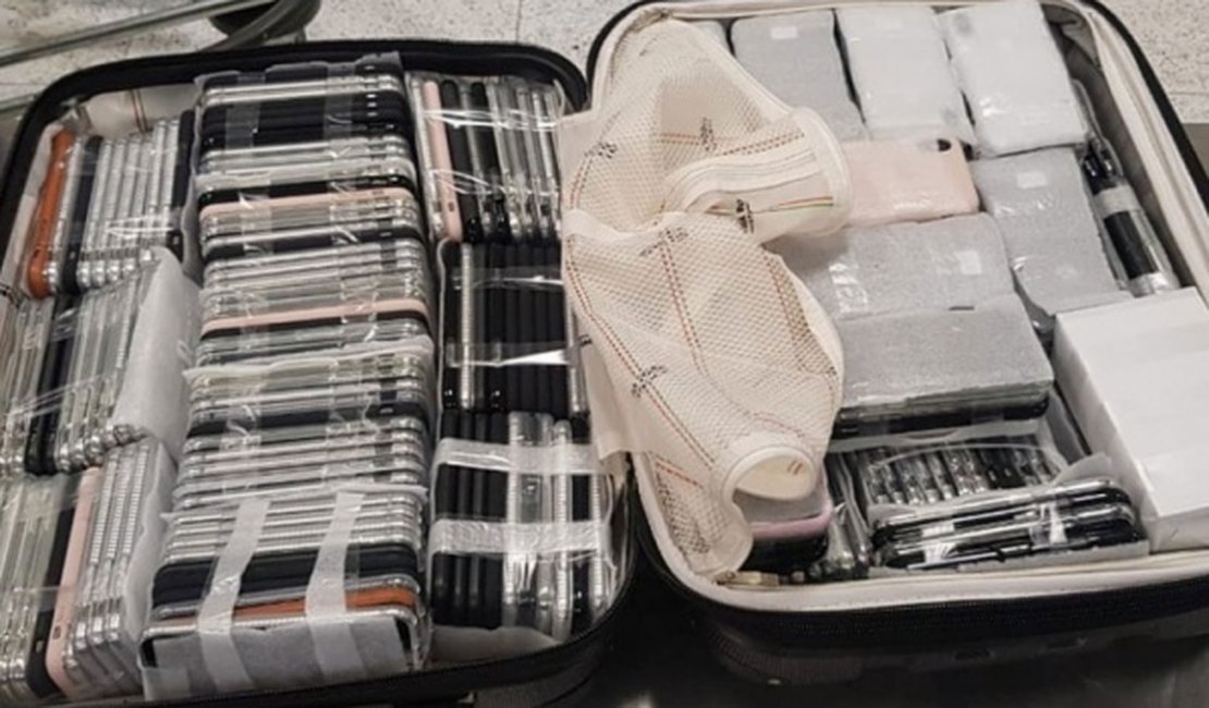 Passageiro é preso com 246 iPhones dentro de mala no Aeroporto de Guarulhos