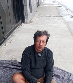 Arapiraquense é encontrado pedindo esmolas nas ruas de Santos, no litoral paulista