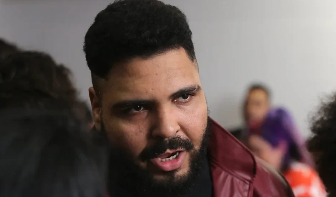 Açougueiro grava Paulo Vieira com câmera escondida e ator se revolta