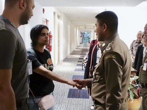 Jovem saudita que fugiu da família por medo de ser morta está sob cuidados da ON