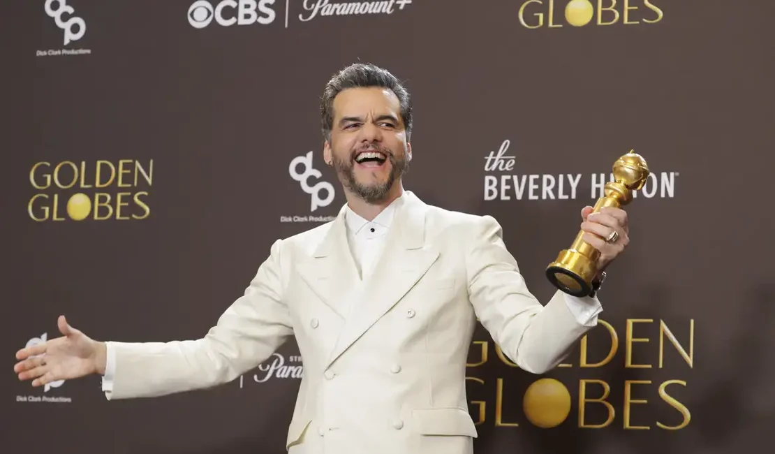 Lula liga para Wagner Moura e Kléber Mendonça e parabeniza por prêmios