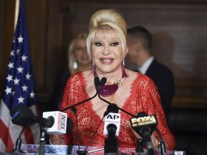 Ivana Trump morreu após queda, dizem legistas