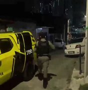Mulher morre baleada durante abordagem policial em grota de Maceió