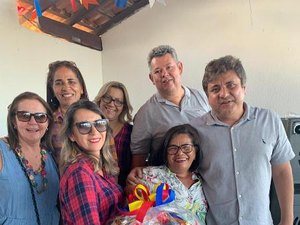 Servidores da Câmara Municipal de Arapiraca realizam Arraiá com muito forró