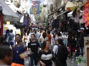 Fiocruz indica alta de casos de síndrome respiratória em todas as faixas etárias