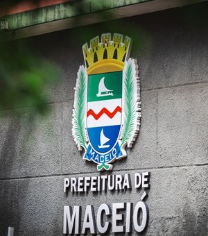 ﻿﻿Prefeitura de Maceió decreta ponto facultativo na segunda-feira (15)