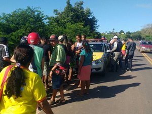 [Vídeo] Corpo é encontrado em rodovia alagoana próximo a Feira Grande