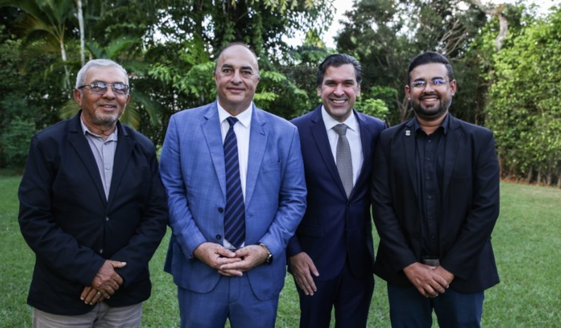 Oposição se fortalece e prefeito perde forças em Poço das Trincheiras
