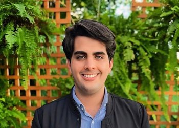Após cumprimento de acordo político, Sílvio Camelo Filho volta à Câmara de Maceió