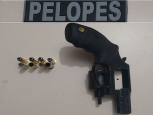 Polícia Militar prende jovem com revólver e munições intactas no interior