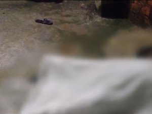 Homem sai de casa para atender ligação e é assassinado a tiros no Guaxuma