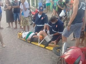 Colisão entre motocicletas deixa três pessoas feridas em Arapiraca