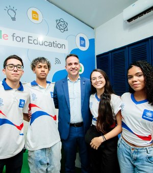 Governo de Alagoas entrega em Batalha a primeira Sala Google da rede pública estadual