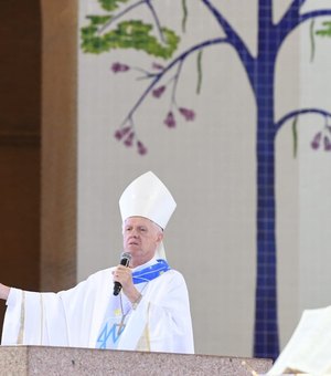 'Não deixai que nosso Brasil se perca nas chamas', diz arcebispo de Aparecida