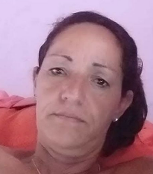 Mulher morre após ser atacada com alicate de unha no pescoço em Arapiraca