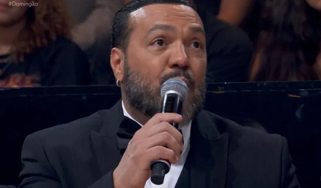 Belo se rende e rasga elogios para a ex, Viviane Araújo: “Maravilhosa”