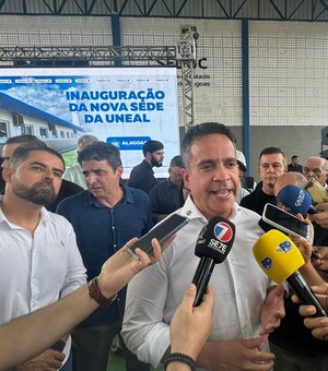[Vídeo] Governador Paulo Dantas entrega novo prédio da Uneal em Arapiraca