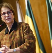 Brasil só fica sem abastecimento de alimentos se faltar transporte, diz ministra da Agricultura