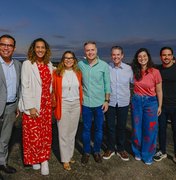 Janja chega em Maceió e tem agenda com marisqueiras no Vergel do Lago