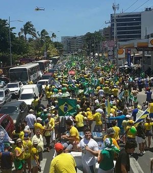 Ato contra e a favor de Bolsonaro agitam Maceió no final de semana