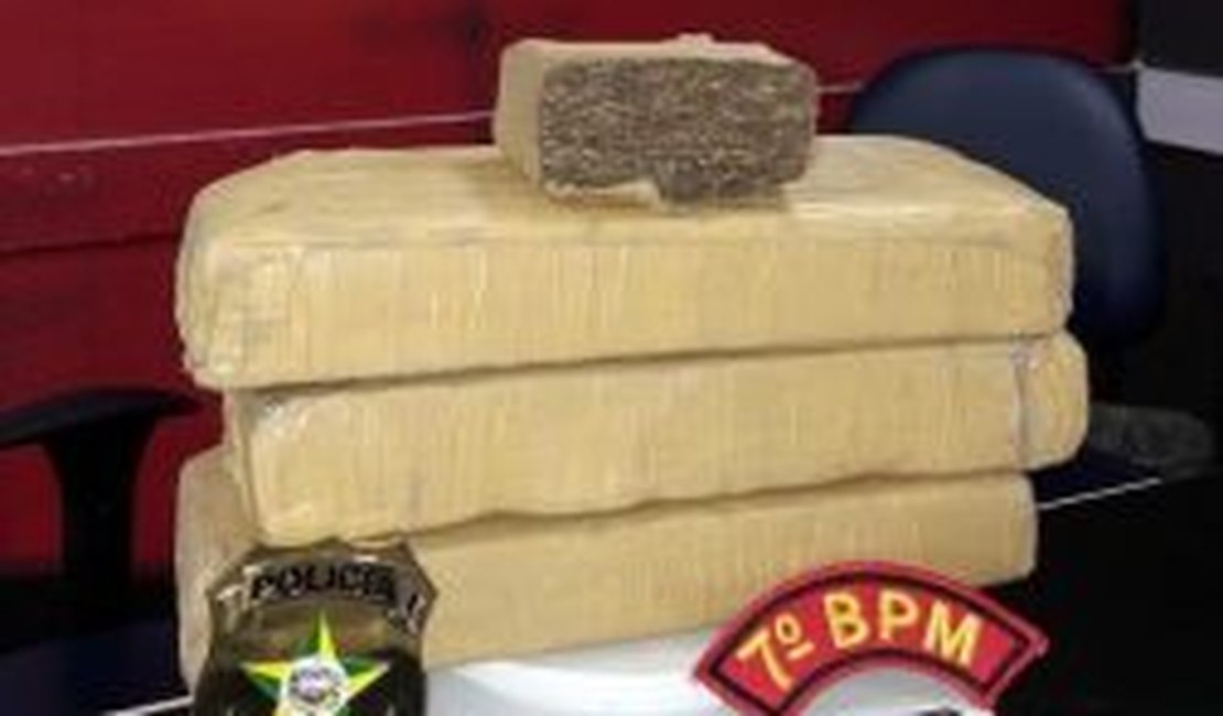 Policia apreende droga enterrada na “prainha”de Pão de Açúcar