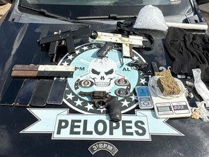 Polícia apreende submetralhadoras, pistola, revolver e 58 munições em Arapiraca