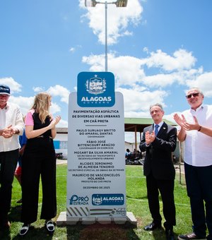 Governador em exercício inaugura pavimentação em Chã Preta e destaca avanço das obras em Alagoas