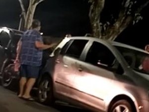 Com sinais de embriaguez, advogado é preso pela PM após provocar acidente