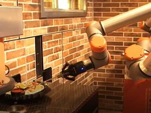 Robôs substituem pizzaiolos na França. Veja o vídeo