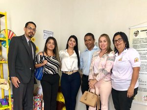 OAB/Arapiraca acompanha crianças que foram espancadas pelo pai no bairro Canafístula