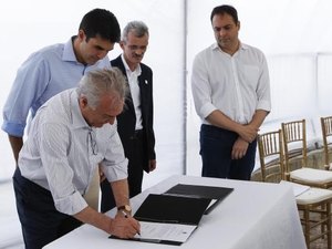 Temer anuncia R$ 45 milhões para obras de transposição do São Francisco