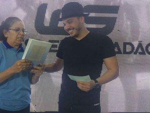 Cachê de show de Wesley Safadão vai ajudar cinco instituições em Caruaru
