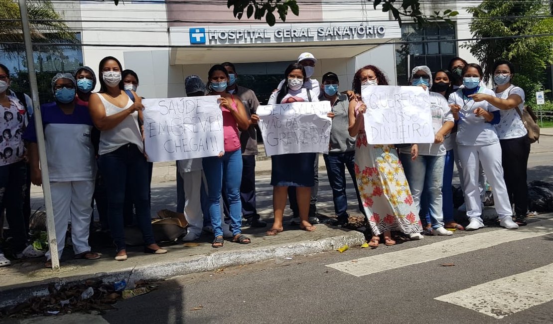 [Vídeo] Funcionários do Hospital Sanatório protestam pelo segundo dia seguido