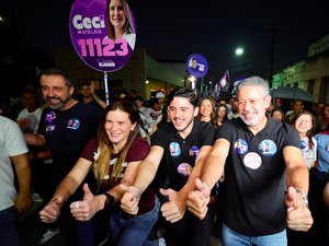 Ceci faz grande caminhada em Atalaia ao lado de Arthur Lira, Alvinho e lideranças políticas