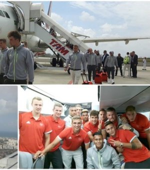 Seleção alemã desembarca em Salvador para estreia na Olimpíada