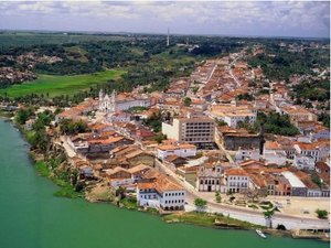 Com baixa vazão no Velho Chico, SAAE teme crise no abastecimento de água em Penedo