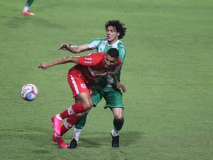 Na despedida da comissão técnica de Cabo, CRB perde para o Juventude